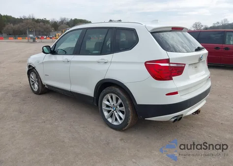 2014 BMW X3 xDrive28I z USA, uszkodzony, nr VIN 5UXWX9C56E0D12351